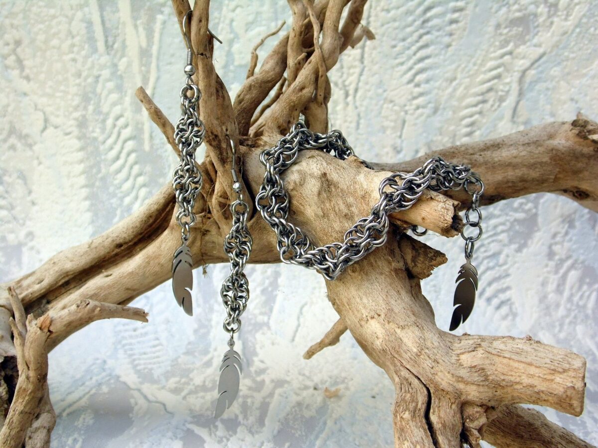 Spiralny komplet stalowej biżuterii chainmaille