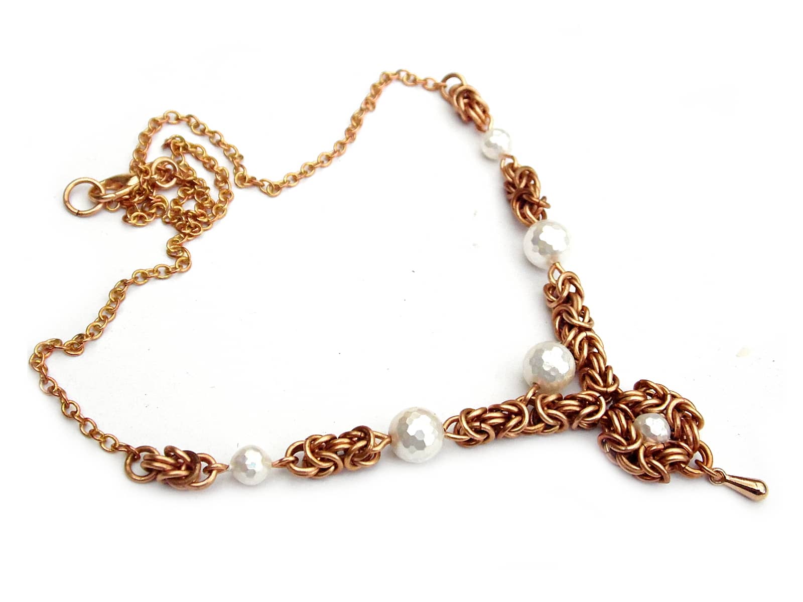 Naszyjnik chainmaille z brązu z perłami